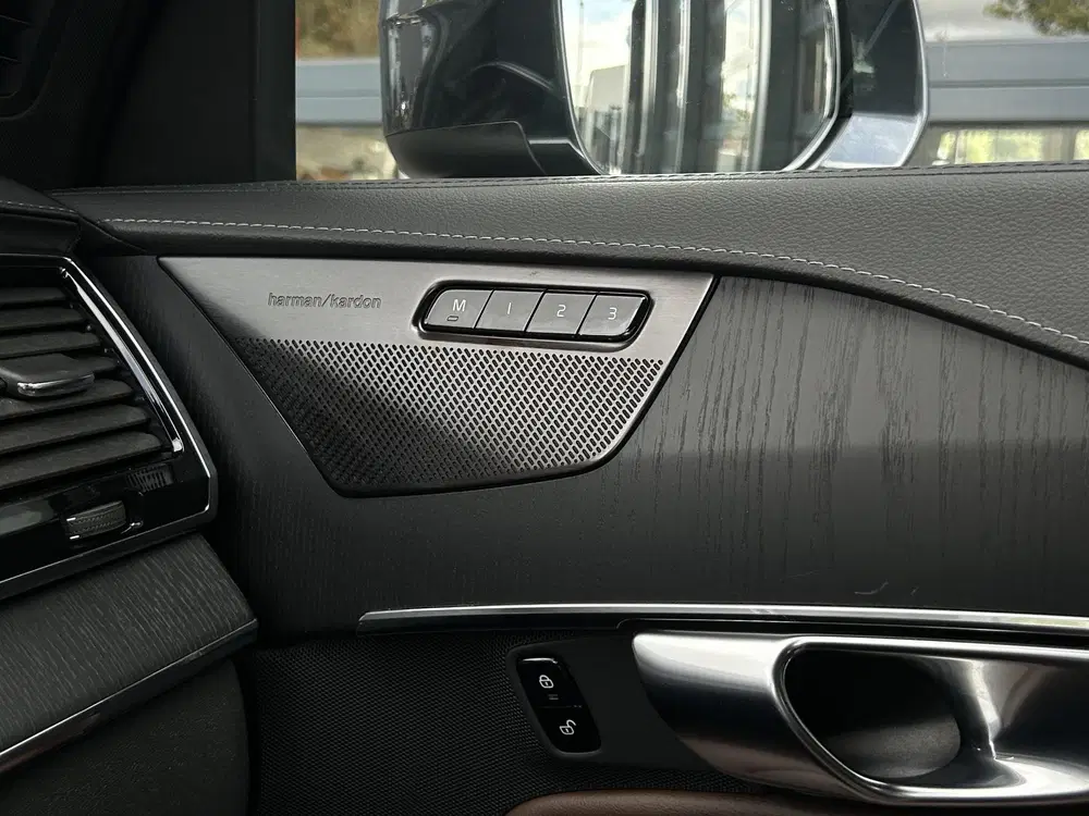 Volvo XC90 2.0 T8 Recharge AWD Inscription uit 2021, foto 14