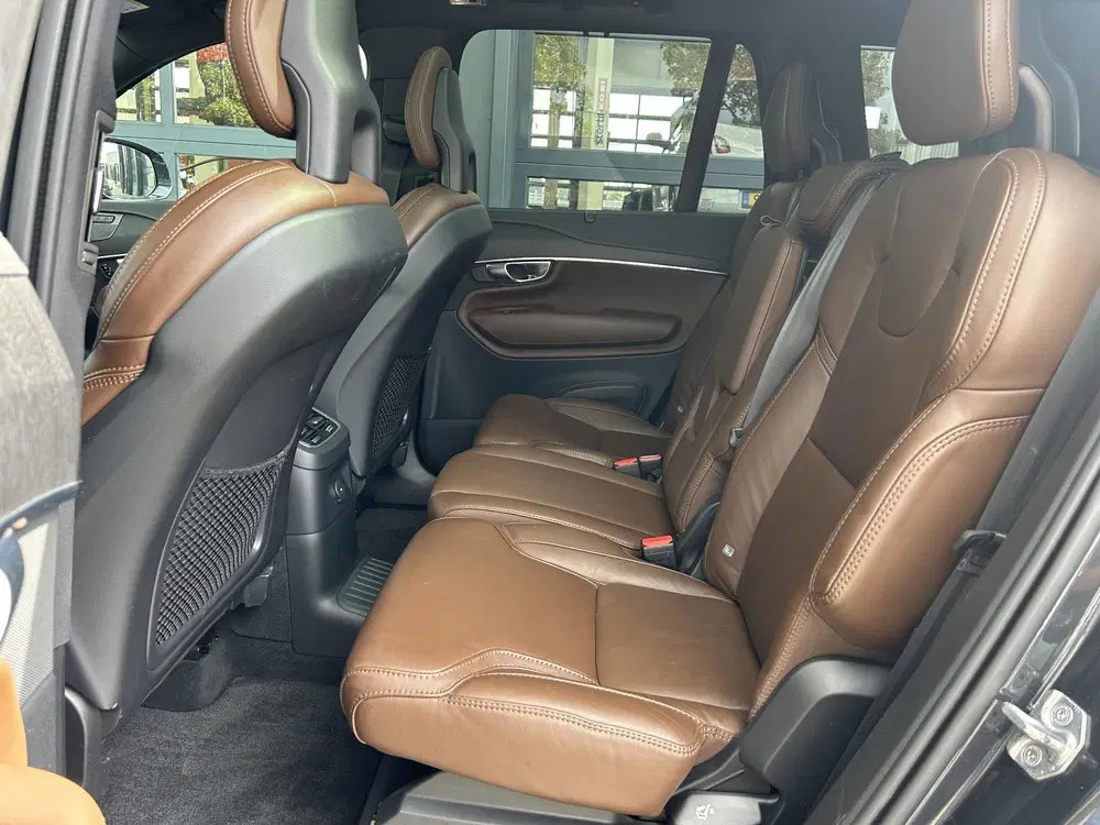 Volvo XC90 2.0 T8 Recharge AWD Inscription uit 2021, foto 4