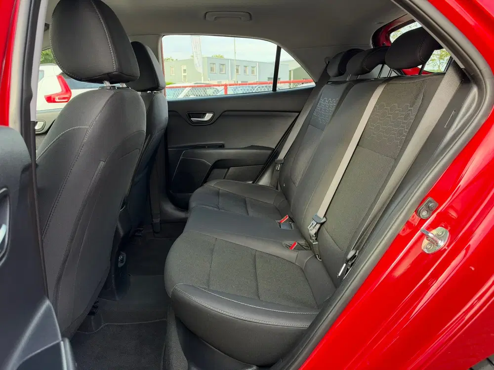 Kia Rio 1.0 TGDI DynamicLine uit 2020, foto 10