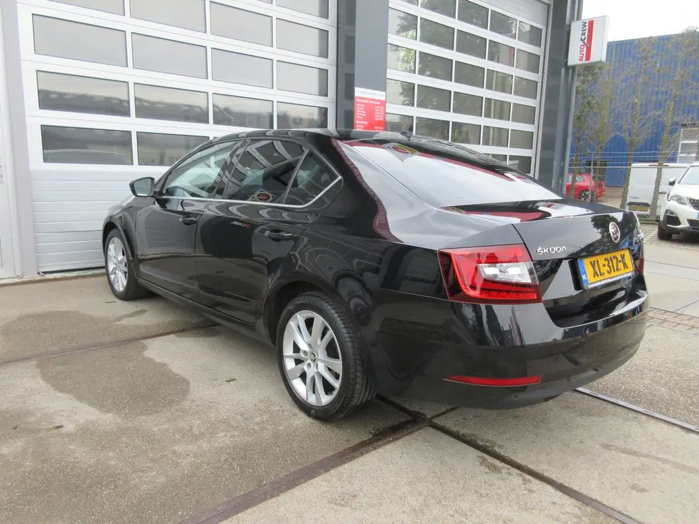 Skoda Octavia 1.0 TSI Style Business uit 2019, foto 10
