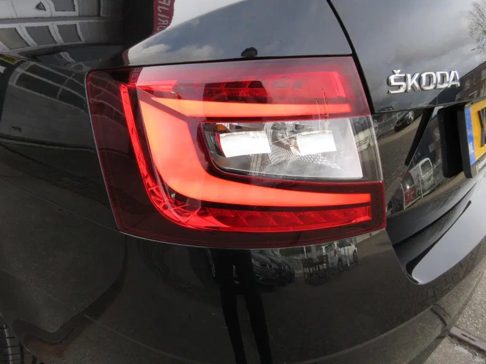 Skoda Octavia 1.0 TSI Style Business uit 2019, foto 11