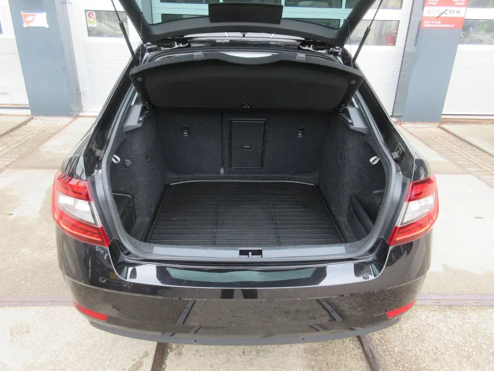 Skoda Octavia 1.0 TSI Style Business uit 2019, foto 8