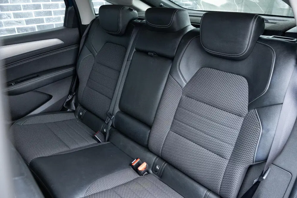Renault Arkana 1.6 E-Tech Hybrid 145 Intens uit 2021, foto 4