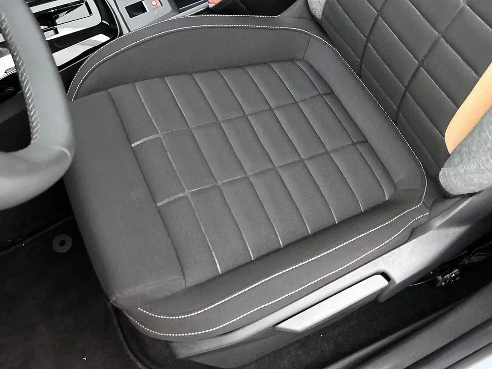 Citroën C3 Aircross 1.2 Hybrid 145pk Plus Direct leverbaar uit 2025, foto 14