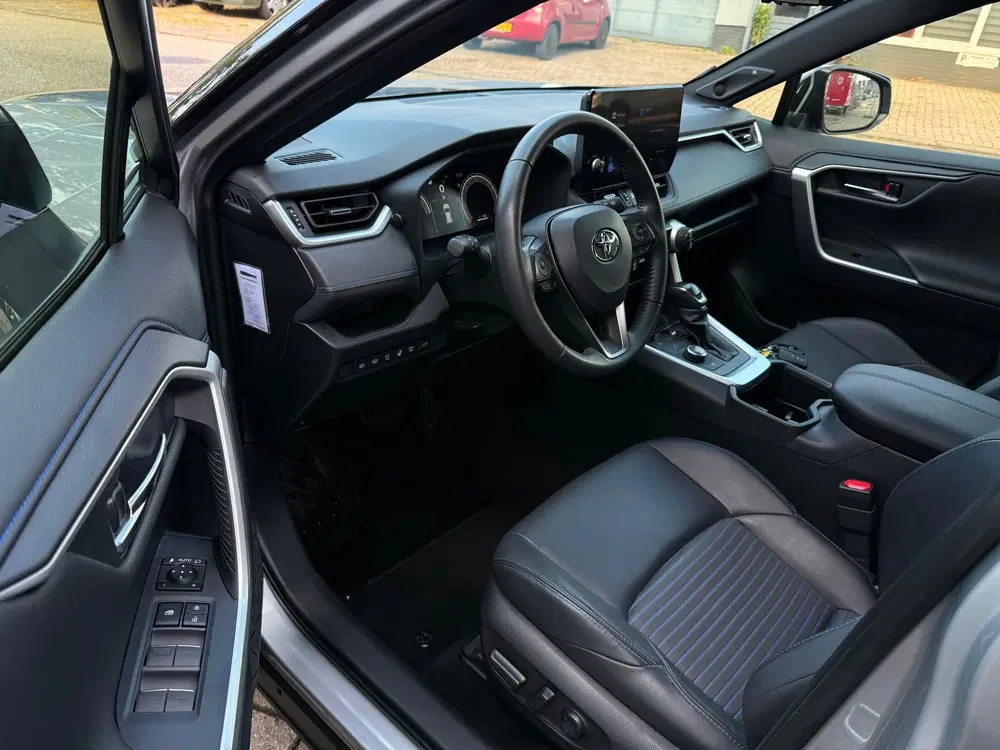Toyota RAV 4 2.5 Hybrid AWD DYNAMIC 2023 FACE+ AUT LEDE uit 2023, foto 11
