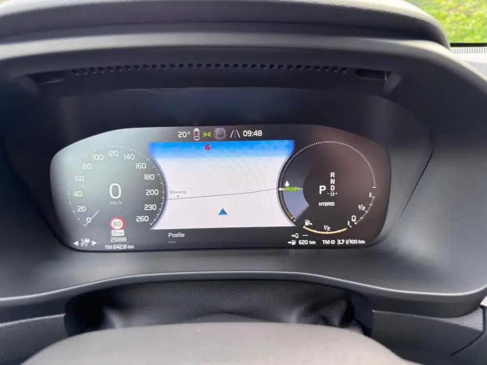 Volvo XC40 1.5 T5 Plus Dark uit 2022, foto 13