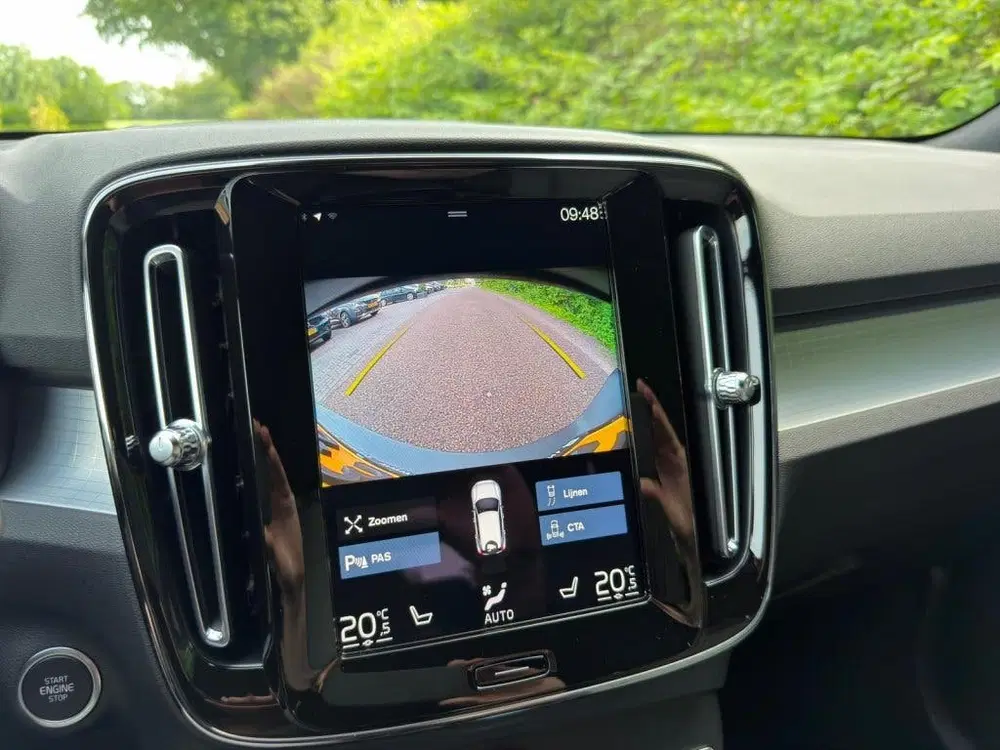 Volvo XC40 1.5 T5 Plus Dark uit 2022, foto 15