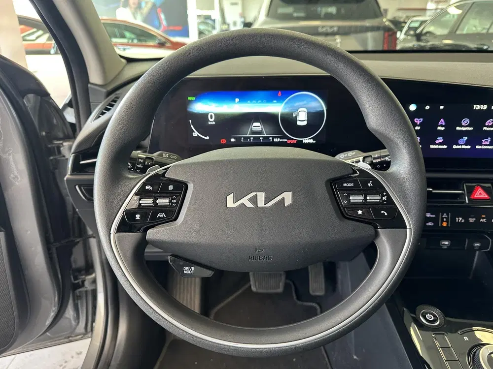 Kia Niro Light Edition 64.8 kWh uit 2024, foto 11