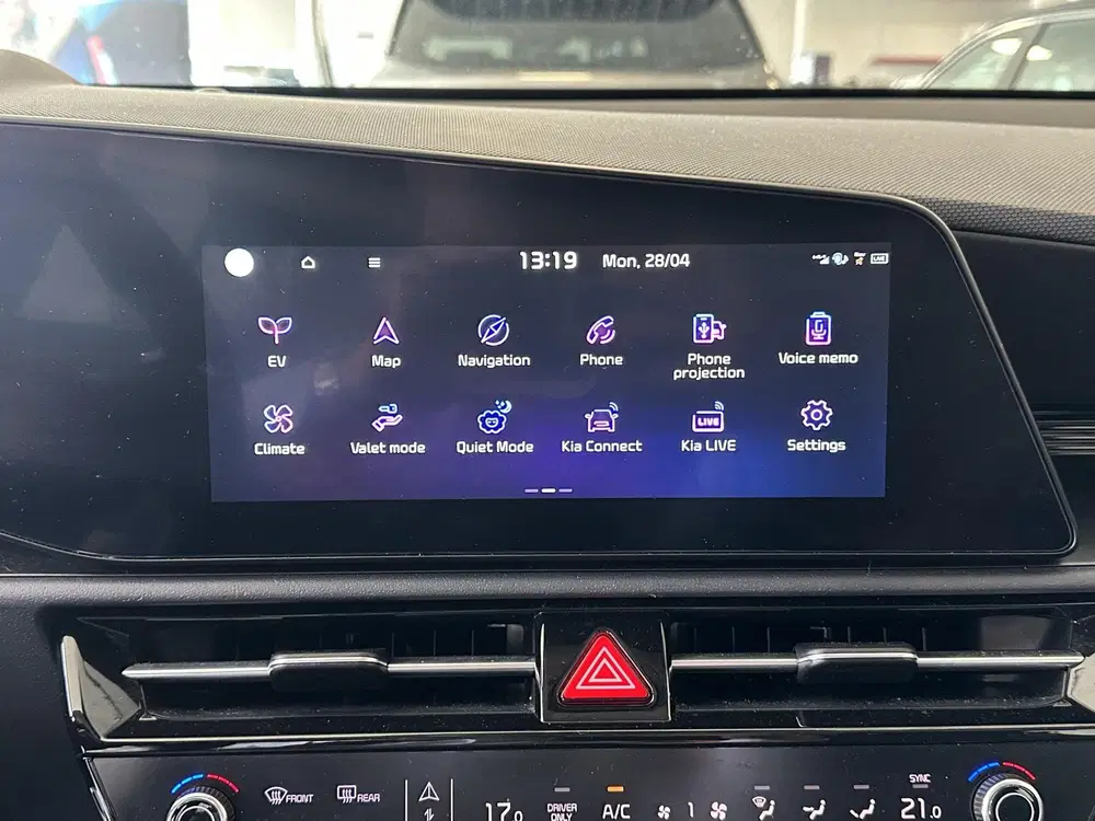 Kia Niro Light Edition 64.8 kWh uit 2024, foto 13