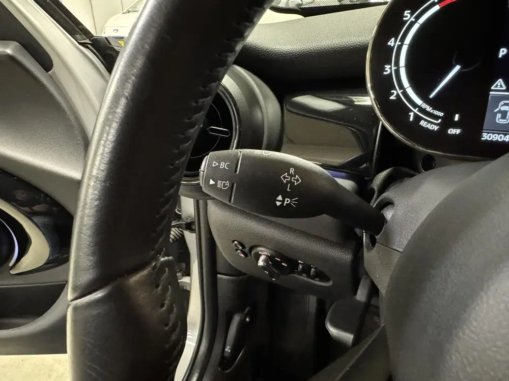 Mini Cooper 1.5 Cooper Camden Edition Automaat uit 2023, foto 13