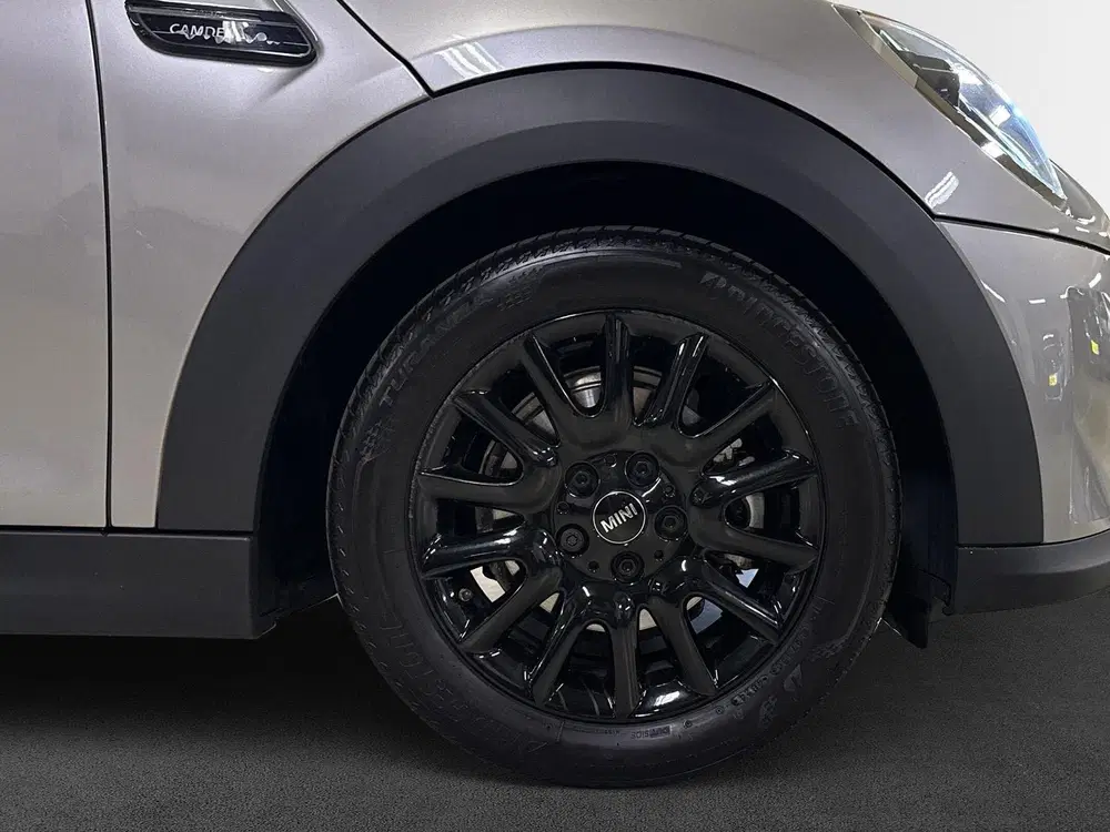 Mini Cooper 1.5 Cooper Camden Edition Automaat uit 2023, foto 6
