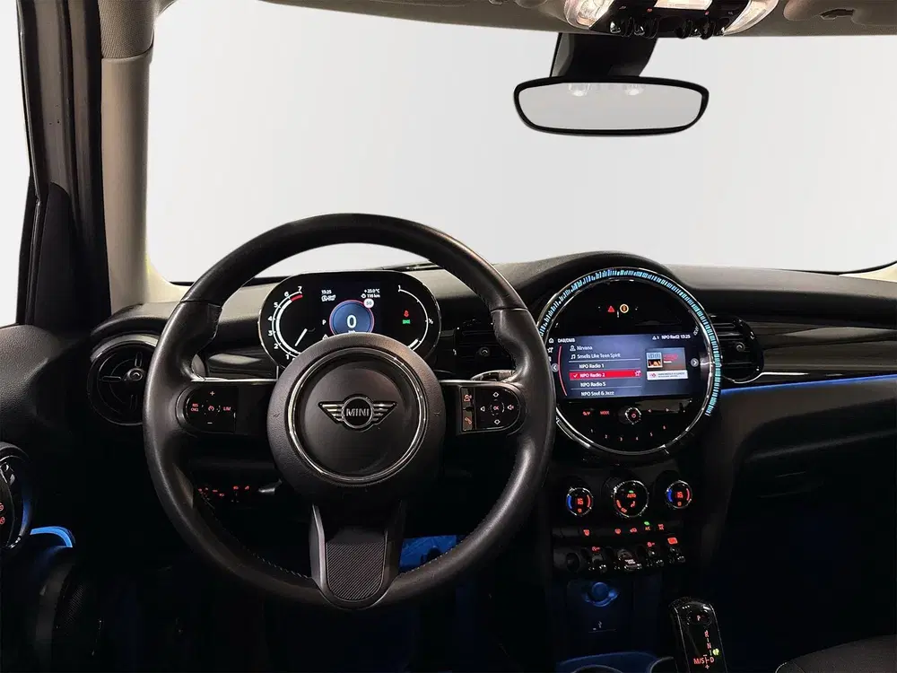 Mini Cooper 1.5 Cooper Camden Edition Automaat uit 2023, foto 8