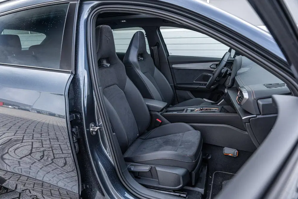 Cupra Formentor 1.5 TSI e-Hybrid 204pk Business uit 2026, foto 15