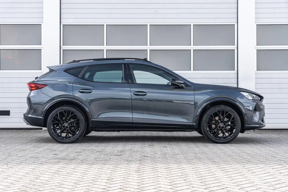 Cupra Formentor 1.5 TSI e-Hybrid 204pk Business uit 2026, foto 3