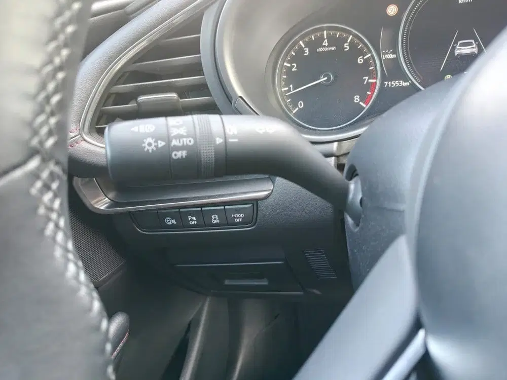 Mazda 3 CAMERA uit 2024, foto 14
