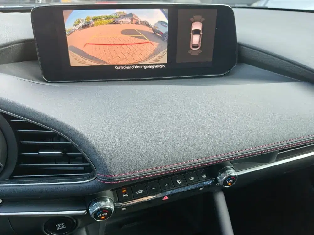 Mazda 3 CAMERA uit 2024, foto 9