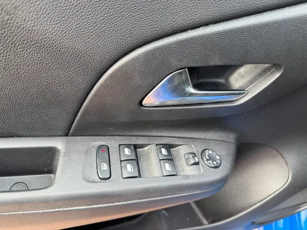 Opel Corsa 1.2 Elegance Automaat uit 2022, foto 12