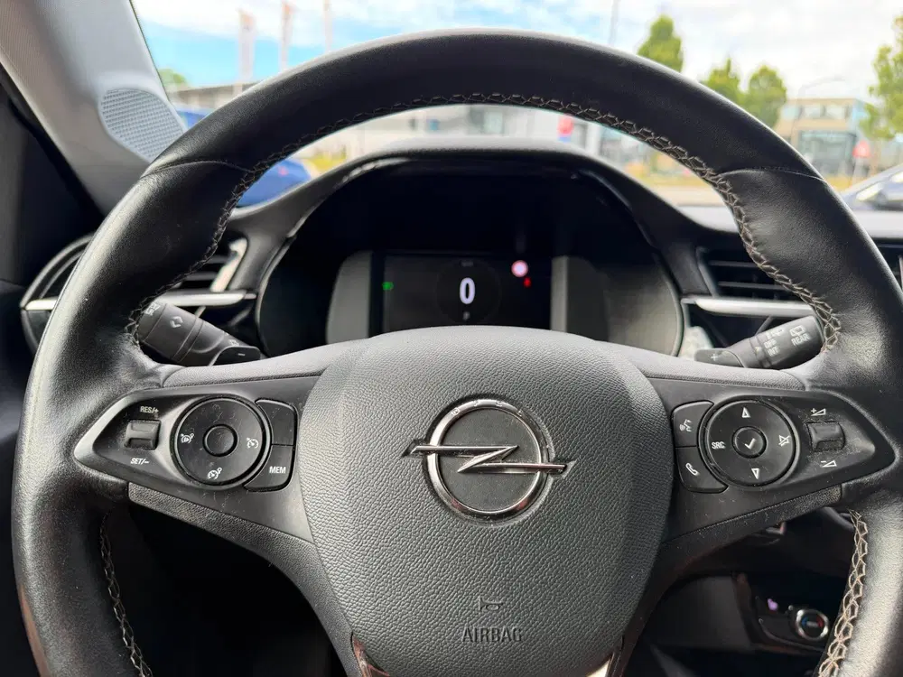 Opel Corsa 1.2 Elegance Automaat uit 2022, foto 14