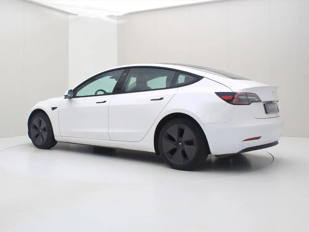 Tesla Model 3 Long-Range RWD 299pk [ AMD RYZEN+WARMTEPOM uit 2023, foto 4
