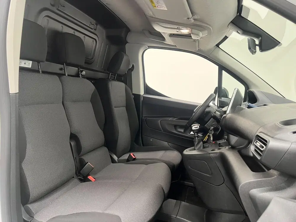 Peugeot Partner 1.5 BlueHDI Premium Navigatie Apple CarPla uit 2023, foto 11