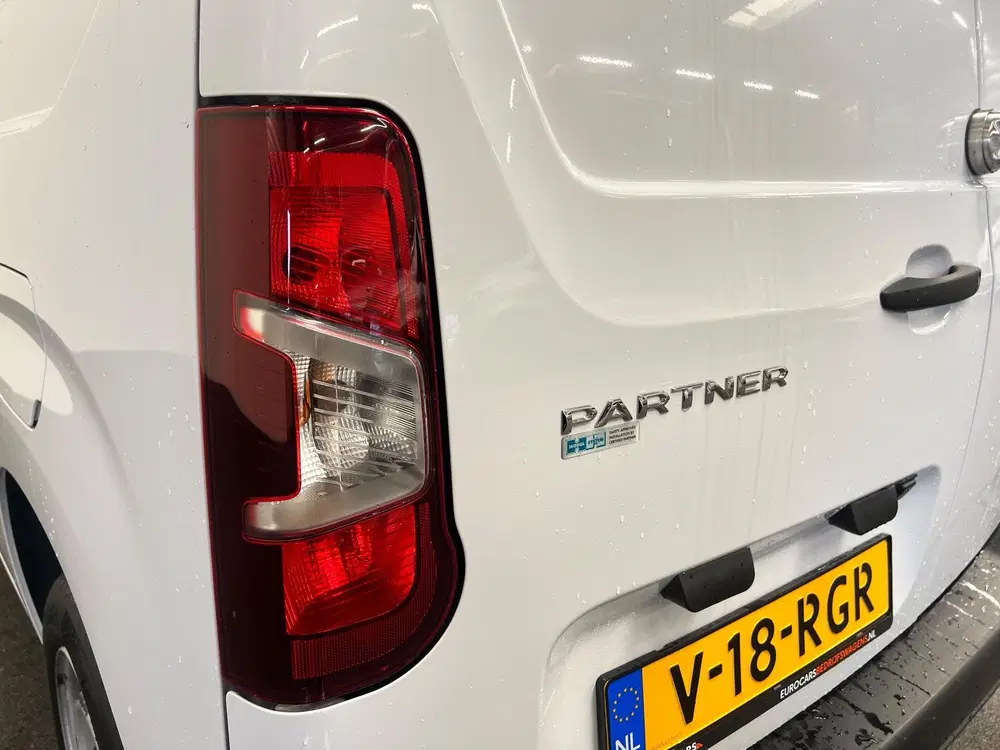 Peugeot Partner 1.5 BlueHDI Premium Navigatie Apple CarPla uit 2023, foto 5
