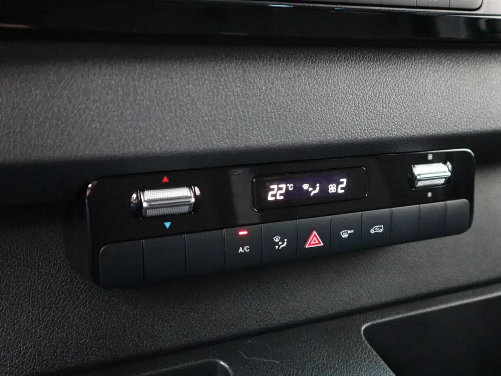 Mercedes-Benz Sprinter 317 CDI Automaat L2H2 LED uit 2024, foto 15