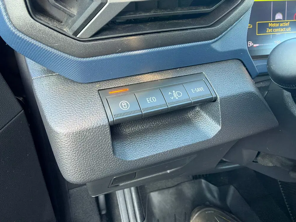 Dacia Duster 1.6 Hybrid 140 Expression uit 2025, foto 15