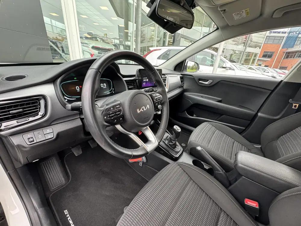 Kia Stonic 1.0 T-GDi MHEV DynamicLine uit 2024, foto 9