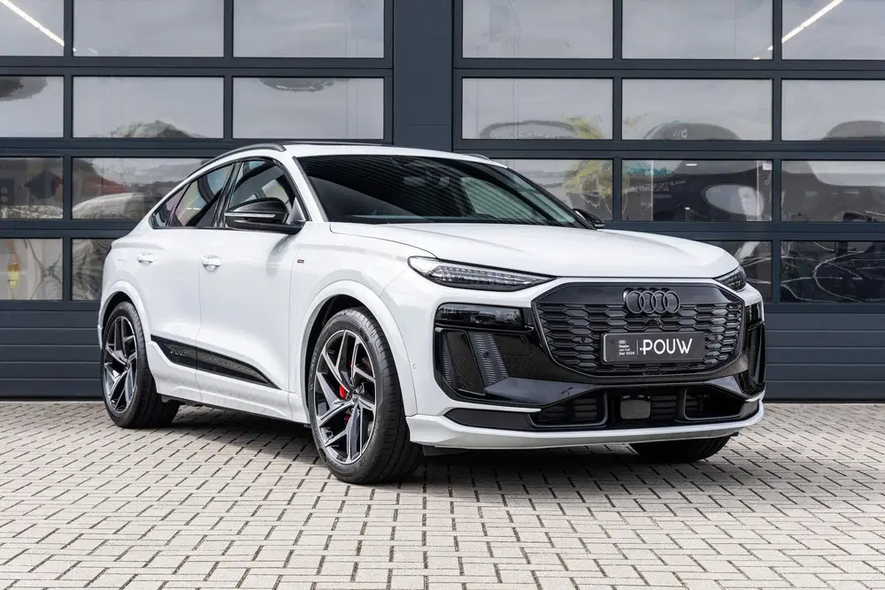 Audi Q6 e-tron 252pk S Edition 83 kWh uit 2026, foto 9