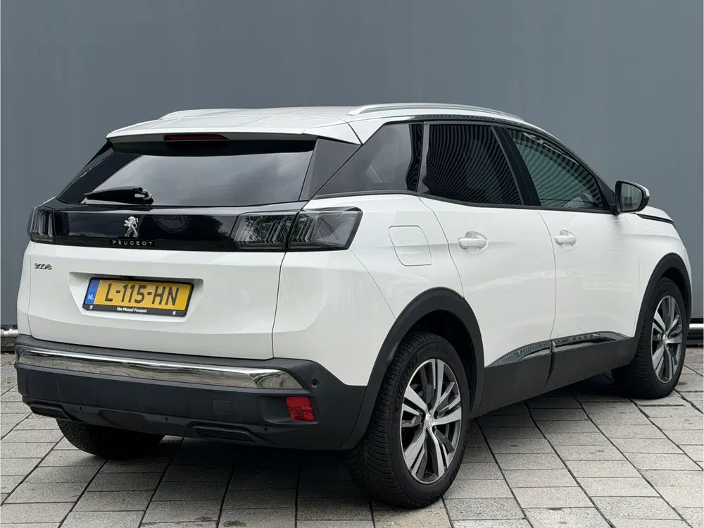 Peugeot 3008 BWJ 2021 uit 2021, foto 2