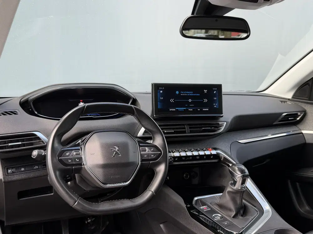 Peugeot 3008 BWJ 2021 uit 2021, foto 3