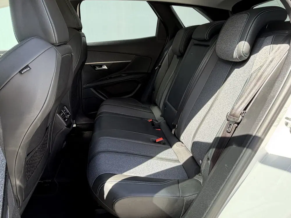 Peugeot 3008 BWJ 2021 uit 2021, foto 5