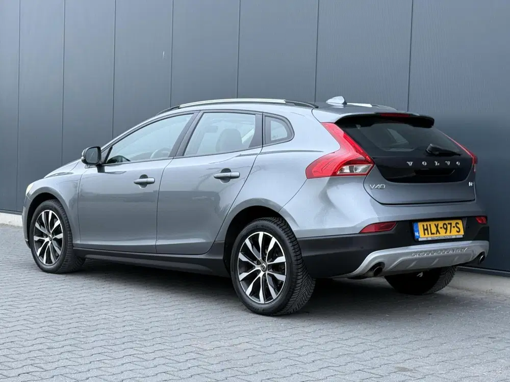 Volvo V40 Cross Country 2.0 D2 Nordic+ Full Led uit 2019, foto 11