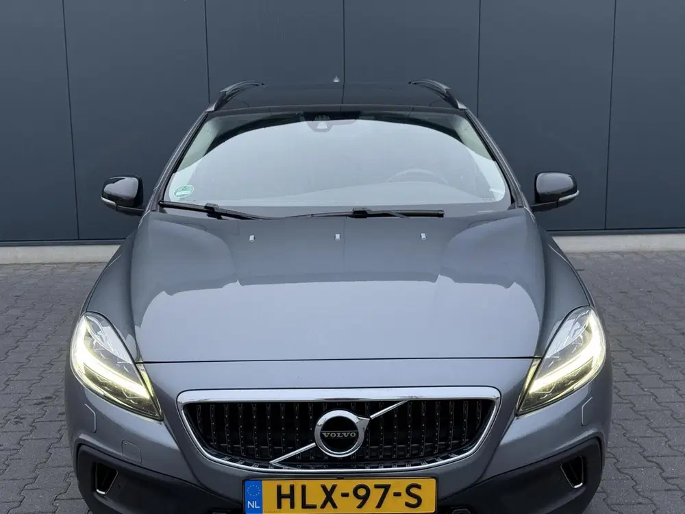Volvo V40 Cross Country 2.0 D2 Nordic+ Full Led uit 2019, foto 14