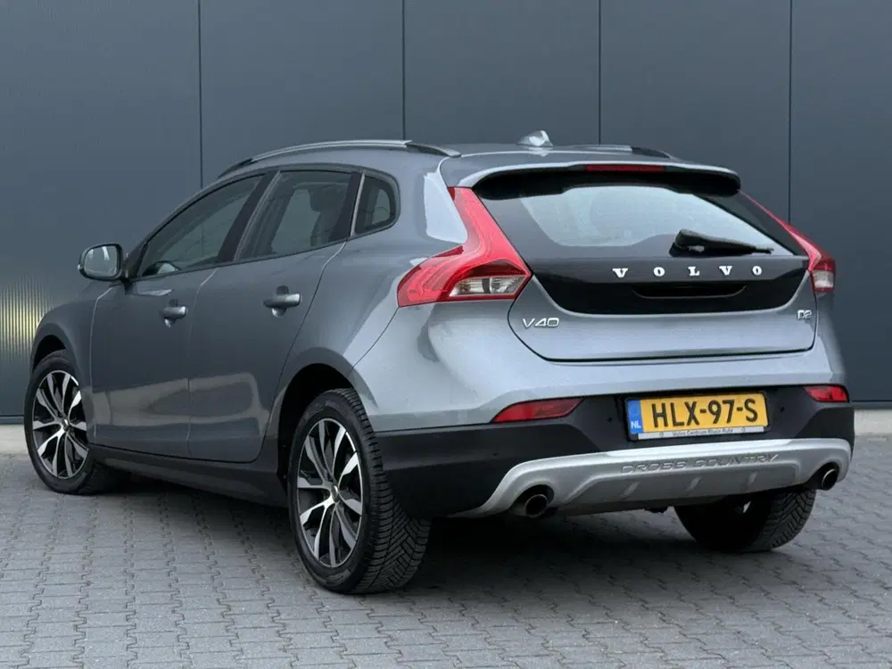 Volvo V40 Cross Country 2.0 D2 Nordic+ Full Led uit 2019, foto 3