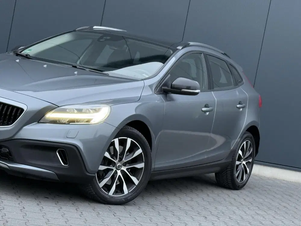 Volvo V40 Cross Country 2.0 D2 Nordic+ Full Led uit 2019, foto 6