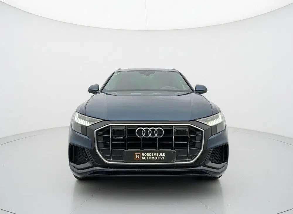 Audi Q8 50 TDI Quattro S-Line uit 2019, foto 2