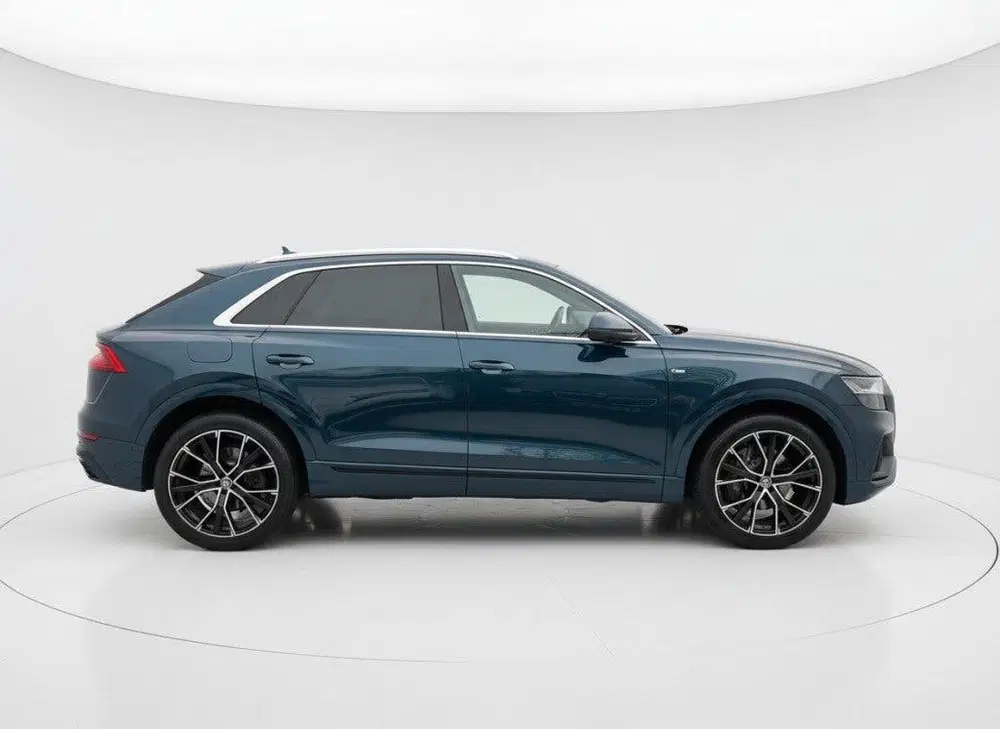 Audi Q8 50 TDI Quattro S-Line uit 2019, foto 4