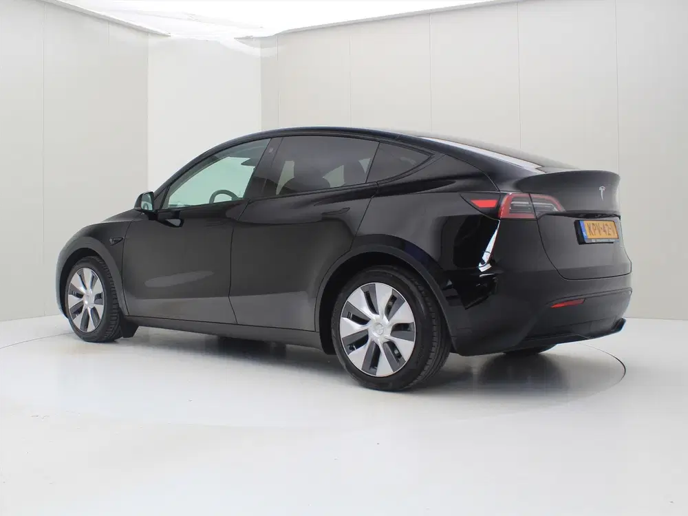 Tesla Model Y Long Range AWD 75kWh 351pk 92.5% SoH [ AMD uit 2023, foto 5