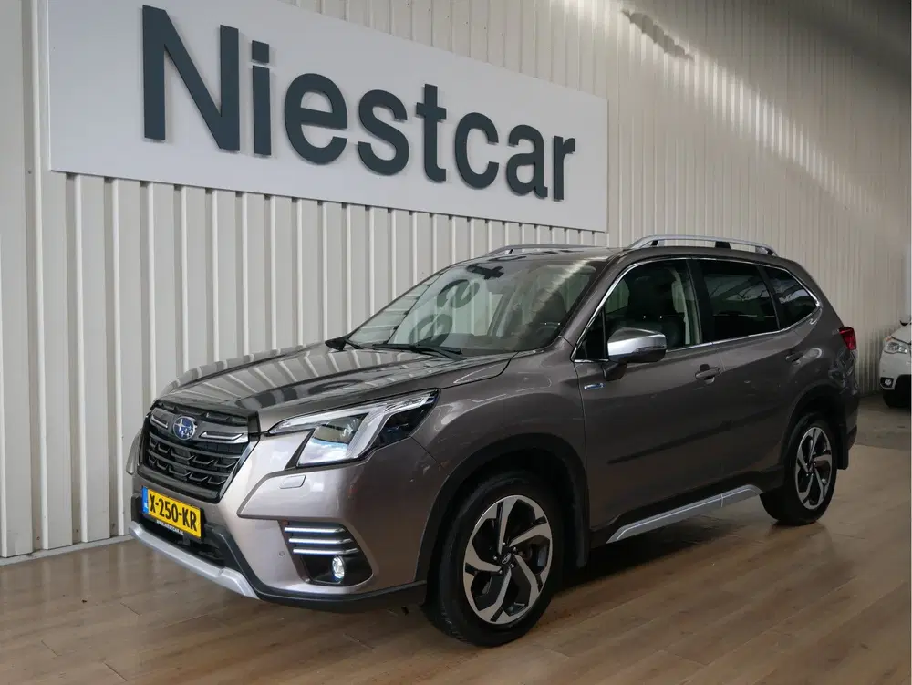 Subaru Forester 2.0i e-BOXER Premium Eye-Sight uit 2023, foto 4