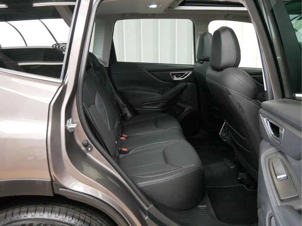 Subaru Forester 2.0i e-BOXER Premium Eye-Sight uit 2023, foto 7