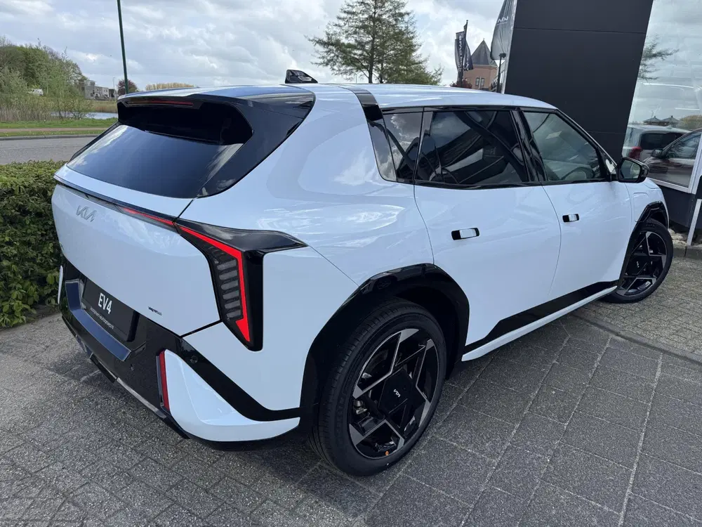 Kia EV4 GT-Line Business Edition 81.4 kWh Complete uit 2026, foto 9