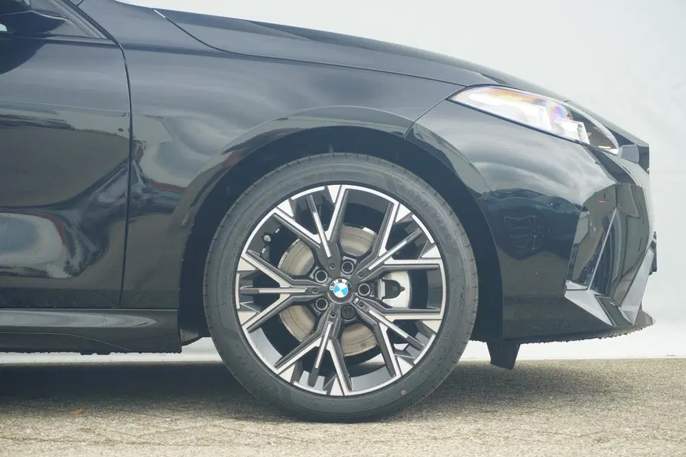 BMW 1-serie 5-deurs 120 uit 2026, foto 8