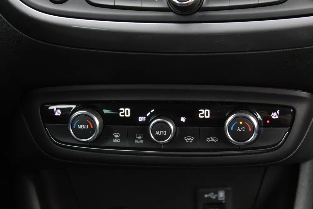 Opel Crossland 1.2 Turbo Elegance uit 2021, foto 14