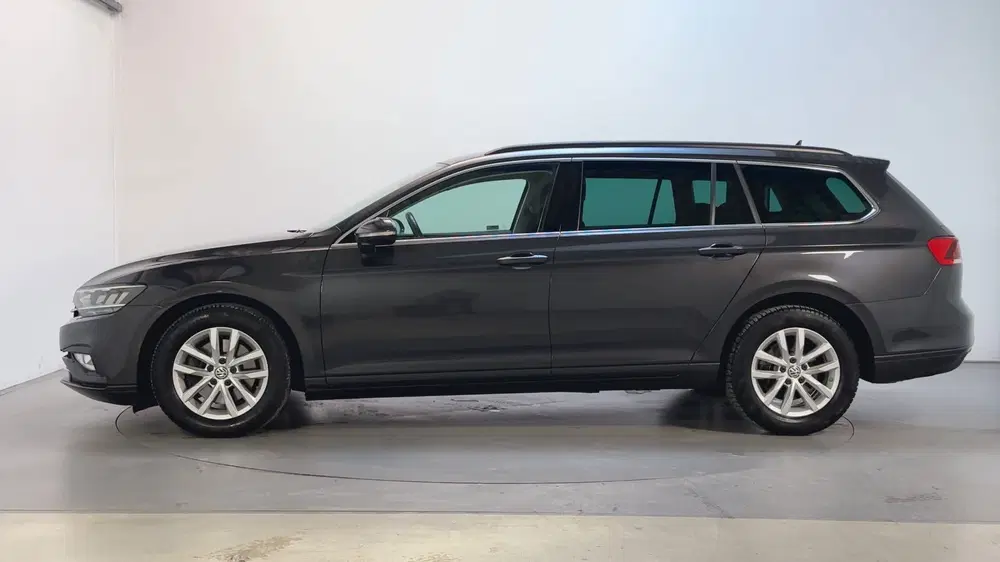 Volkswagen Passat 1.5 TSI 150pk DSG Comfort Business uit 2020, foto 14