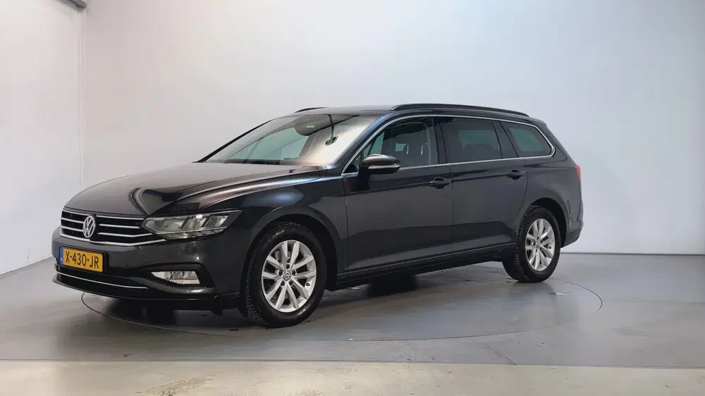 Volkswagen Passat 1.5 TSI 150pk DSG Comfort Business uit 2020, foto 8