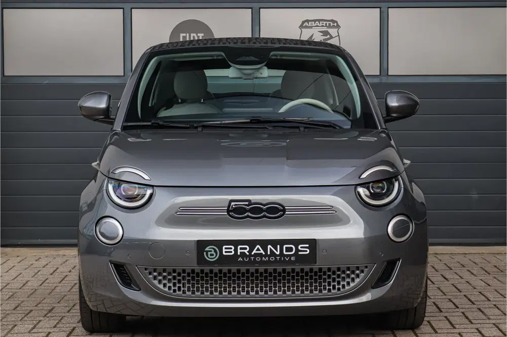 Fiat 500e 500C E La Prima 42 kWh 1e eig Full option uit 2022, foto 6