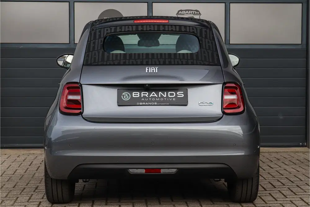 Fiat 500e 500C E La Prima 42 kWh 1e eig Full option uit 2022, foto 8