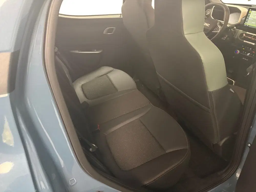 Dacia Spring Extreme 65 26.8 kWh AIRCO NAVIGATIE APPLE uit 2025, foto 10
