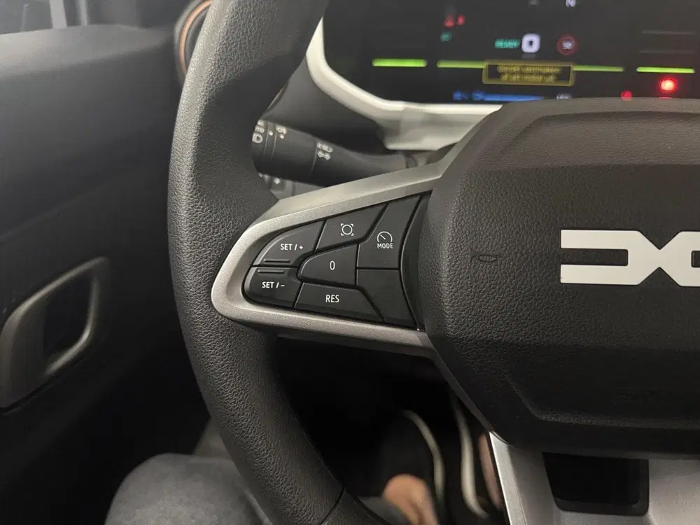 Dacia Spring Extreme 65 26.8 kWh AIRCO NAVIGATIE APPLE uit 2025, foto 6